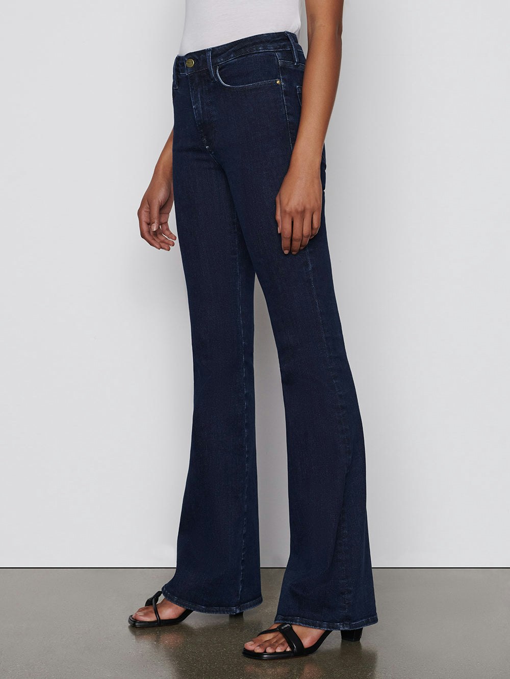 jeans side view alt:fit1 alt:size